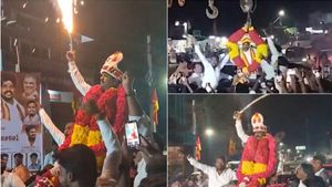 பிறந்த நாளுக்கு மெயின் ரோட்டை மறித்த தவெக மாசெ.. கிரேனில் இருந்து மாலை வேற.! வழக்கை போட்ட போலீஸ்