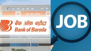 Bank of Baroda: மாதம் 1 லட்சம் சம்பளத்தில் வங்கியில் வேலை.. 418 அதிகாரி பணியிடங்கள்.. ஒரு நாள் தான் டைம் இருக்கு!