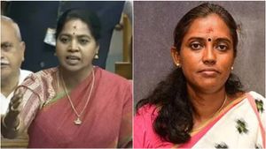 மோடியை ஜோதிமணி, சுதா உள்ளிட்ட பெண் எம்பிக்கள் சதியாம்! சபாநாயகர் நேரடி குற்றச்சாட்டு 
