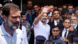 ராகுல் காந்தி நீதிமன்றத்தில் ஆஜர்.. ஆர்எஸ்எஸ் தொடர்ந்த அவதூறு வழக்கால் சிக்கல்