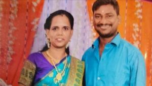 வேலூரில் ஓடும் ரயிலில் விழுந்த கணவர்.. பின்னாடியே மனைவி.. தடம் புரண்ட வாழ்க்கை.. கற்க வேண்டிய பாடம்