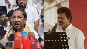 'கல்லாப்பெட்டி கூட்டணி' என்ற வேலூரில் விமர்சித்த விஜய்.. பதிலுக்கு திமுக எழுப்பிய ஒரே கேள்வி 