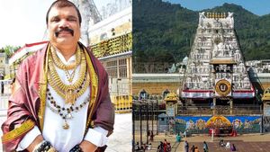 திருப்பதியில் உடம்பு முழுக்க 4 கிலோ தங்க நகைகளுடன் கோல்ட் மேன்.. நகை பிரியர் விஐபியின் தங்க தரிசனம்