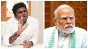 கோவையில் இருந்து கொண்டே மோடியை வரவேற்க செல்லாத அண்ணாமலை.. லிஸ்டில் இருந்தும் புறக்கணித்து எதிர்ப்பு