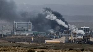 ஈரானிடம் உள்ள 400 கிலோ யுரேனியம்.. கண்வைத்த டிரம்ப்.. தரைவழி தாக்கி மீட்க அமெரிக்கா மாஸ்டர் பிளான் 