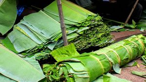 இஸ்ரேல் ஈரானை அடிச்சா.. வத்தலக்குண்டுக்கு வலிக்கும்! வாழ வைக்காத வாழை இலை! வதங்கும் விவசாயிகள்!