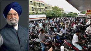 பெட்ரோல், டீசல், LPG தட்டுப்பாடு இல்லை.. நாடாளுமன்றத்தில் அடித்து சொன்ன மத்திய அமைச்சர்!
