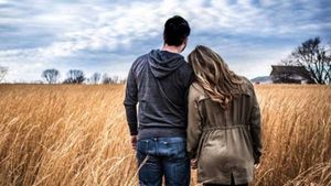 அந்த ஒரு வார்த்தைதான் காரணம்.. மதுரை ஜோடி எடுத்த முடிவு.. ஊர் திருவிழாவிற்காக செய்த காரியம் பாருங்க