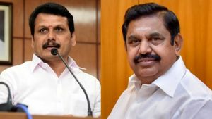 5 கட்சி தாவிய செந்தில் பாலாஜி! மாவட்டத்தை விட்டே ஓடிட்டாரு! கரூரில் எகிறி பேசிய எடப்பாடி பழனிசாமி