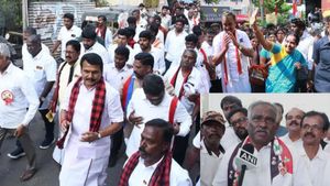 அதிமுக அடுக்கடுக்கான புகார்.. கோவை தெற்கு தொகுதி சர்ச்சைகள் குறித்து தேர்தல் அதிகாரி விளக்கம்