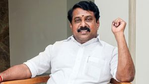 திருநெல்வேலி 35 வருட அடையாளம் சார்.. யார் இந்த நயினார் நாகேந்திரன்.. சாத்தூரில் மாஸ்டர் பிளான்