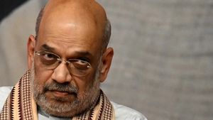 Delimitation: அமித்ஷா பேச்சை நம்ப முடியாது.. எதிர்க்கட்சிகள் கேட்கும் வாக்குறுதி இதுதான்!