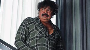 நடிகர் மன்சூர் அலிகானுக்கு திடீர் உடல்நலக்குறைவு.. மருத்துவமனையில் ஐசியூவில் அனுமதி