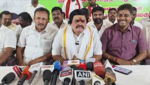 “தவெக நிலைமை அந்தோ பரிதாபம்.. தேமுதிக ஐசியுவுக்கு போகும்”.. காட்டமாக பேசிய ராஜேந்திர பாலாஜி