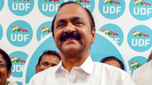 கேரளா அமைச்சர்கள் பட்டியல்.. விடி சதீசன் கேபினட்டில் 14 பேர் புதுமுகங்கள்.. யார் யாருக்கு இடம்?