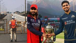 அலப்பறைக்கு ரெடியான RCB ரசிகர்கள்.. பெங்களூரில் மேம்பாலங்களை மூடும் போலீசார்.. பின்னணி இதுதான்