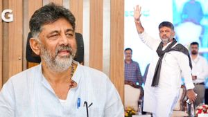 கர்நாடகா முதல்வராகிறார் டிகே சிவக்குமார்.. ஜூன் 3ம் தேதி பதவியேற்பு.. சித்தராமையா மகனுக்கு ‘ஜாக்பாட்'