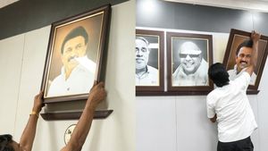தலைமை செயலகத்தில் ஸ்டாலின் படம் அகற்றம்.. மொத்தமாக தூக்கப்பட்ட அமைச்சர்களின் படங்கள், பொருட்கள் 