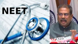 இனி ஆன்லைனில் நீட் தேர்வு.. 2027 முதல் அமலுக்கு கொண்டு வர திட்டம்.. அறிவித்தார் மத்திய கல்வி அமைச்சர்