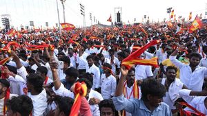 செளராஷ்டிரா மக்களின் ஆதரவு.. மதுரை அரசியலே மொத்தமாக மாறிப்போச்சு.. தவெக எழுச்சியின் பின்னணி! 