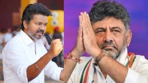 விஜய்க்காக களமிறங்கிய டிகே சிவக்குமார்? தமிழக காங்கிரஸ் எம்எல்ஏக்கள் எங்கே இருக்காங்க தெரியுமா?