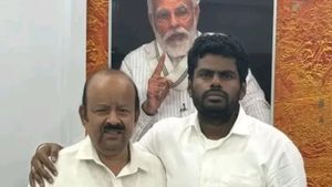  பாஜகவை விட்டு விலகிய முன்னாள் MP நரசிம்மன்.. அண்ணாமலை பேச்சை கேட்டிருந்தா இந்நேரம் பாஜக ஆட்சியாம்!