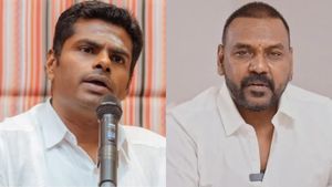 திடீர் ட்விஸ்ட்.. அண்ணாமலையுடன் கைகோர்க்க போகும் ராகவா லாரன்ஸ்? நாளை அதிகாரப்பூர்வமாக அறிவிக்கிறார்? 
