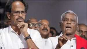 “அமைச்சரவையில் இடம்பெறுவோம்.. ஆனால்!” நிலைப்பாட்டை விளக்கிய.. சிபிஎம், சிபிஐ தலைவர்கள்!