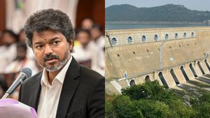 இடியாப்ப சிக்கலில் மாட்டிக்கொண்ட விஜய்.. ஆளே இல்லாத கடையில் டீ ஆற்றுகிறது அரசு  - திமுக கேள்வி