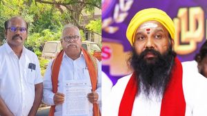 ராம ரவிக்குமார் மீது எஸ்பி அலுவலகத்தில் புகார்! விஸ்வ ஹிந்து பரிஷத் நிர்வாகி பரபர குற்றச்சாட்டு