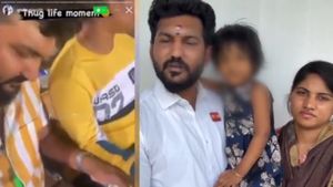 “போதைப்பொருள் இல்ல.. குழந்தைக்கு மாத்திரை Smash பண்ணி கொடுத்தேன்”- அமைச்சர் சரத்குமார் விளக்கம்