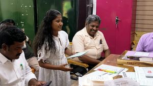 தவெக அமைச்சர் அருண்ராஜ் 1 கண்டிஷனை போட்டதுமே டாப்பில் நகர்ந்த விஜய் அரசு! இளங்கோவனுக்கு ஒரே பாராட்டு