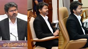 தலைமை செயலகத்தில் மர நாற்காலிக்கு பதிலாக சொகுசு நாற்காலிக்கு மாறிய விஜய்! விலையை கேட்டால் அதிருதே!