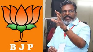 பாஜகவோடு நாளை திமுக கைகோர்க்கும் நிலை வரலாம்! புது கதையை கிளப்பிய திருமாவளவன்!