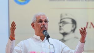  “வைகை ஆற்றை யாரும் சீரமைக்காவிட்டால் ஆளுநர் மாளிகையே களமிறங்கும்