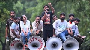 ஒரு தட்டு பிரியாணியாக்கு மக்களை விலைக்கு வாங்கிவிடலாம்! ஆனா.. இந்தியா கெத்து! பாக். இளைஞர் பாராட்டு