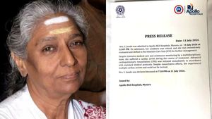 S.Janaki: கவலைக்கிடமான நிலையில் மைசூர் அப்பல்லோவுக்கு வந்த எஸ்.ஜானகி! CPR கொடுத்தும்..7 மணி நேர போராட்டம்
