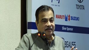 நிதின் கட்காரியை எங்க கொண்டு வந்து நிறுத்தி இருக்காங்க பாருங்க.. நீதிமன்றத்தில் முறையிட்ட அமைச்சர் 