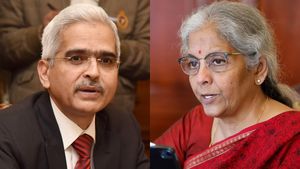 இன்று or நாளை மத்திய அமைச்சரவை மாற்றம்? நிர்மலா சீதாராமன் கல்வித்துறை? சக்திகாந்த தாஸ் நிதித்துறை? 