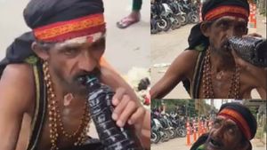 ஆயில் குமார்.. ஓசூர் டீக்கடையில் மடக் மடக்கென எஞ்சின் ஆயிலை குடித்த நபர்! 22 ஆண்டுகளின் பின்னணி என்ன