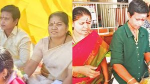 தஞ்சாவூர் அறநிலையத்துறை அதிகாரி ஜோதிலட்சுமி ஆபீசில் பரபரப்பு! அரசு சேரில் யார் அந்த ஆல் இன் ஆல் தோழி