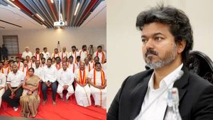 இந்த விஷயம் வெளியே கசியக்கூடாது.. பட்ஜெட் வரை ரகசியம் காக்கணும்.. விஜய் அமைச்சர்களுக்கு உத்தரவு 