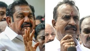 எடப்பாடியுடன் தொடரும் மோதல்.. டெல்லியிடம் 2 வாய்ப்பை முன் வைத்த எஸ்பி வேலுமணி.. என்ன நடக்கிறது? 