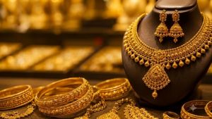 Gold Rate Today: சர்ப்ரைஸ் கொடுத்த தங்கம் விலை..சவரனுக்கு ரூ.1,440 குறைந்தது.. ரேட் என்ன தெரியுமா?
