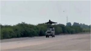 சீனாவையே மிரட்டும் டெக்னாலஜி! புதிய சாதனை படைத்த இந்திய ராணுவம்! பாகிஸ்தான் இனி உஷாராதான் இருக்கனும்