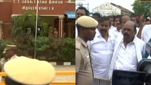 ஒலக்கூர் காவல் நிலையத்தில் உதயநிதிக்கு மதிய உணவு! தனியாக அமர்ந்து சாப்பிடும் Udhayanidhi!