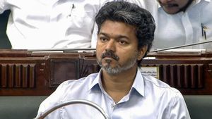 பாகிஸ்தான் இன்ப்ளூயன்ஸர்களின் விஜய் ஆதரவு போஸ்ட்களால் சர்ச்சை