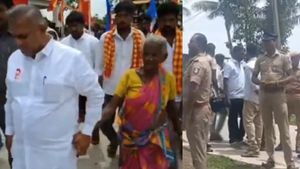 மதுராந்தகம் தவெக வேட்பாளருக்கு கடும் எதிர்ப்பு! கிராம மக்கள் கேள்வியால் திரும்பி சென்ற புஸ்சி ஆனந்த்
