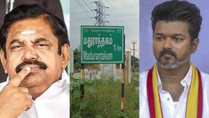 ரெண்டு பேருக்கு நடுவுல தான் போட்டியே! TVK VS ADMK.. டஃப் கொடுக்குமா திமுக? மதுராந்தகம் ரிப்போர்ட்! 