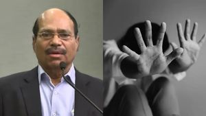 ஜெம் வீரமணி உதவியாளர் கணேசன் செல்போனில் சிறுமியின் ஆபாச வீடியோ! போலீஸ் விசாரணை
